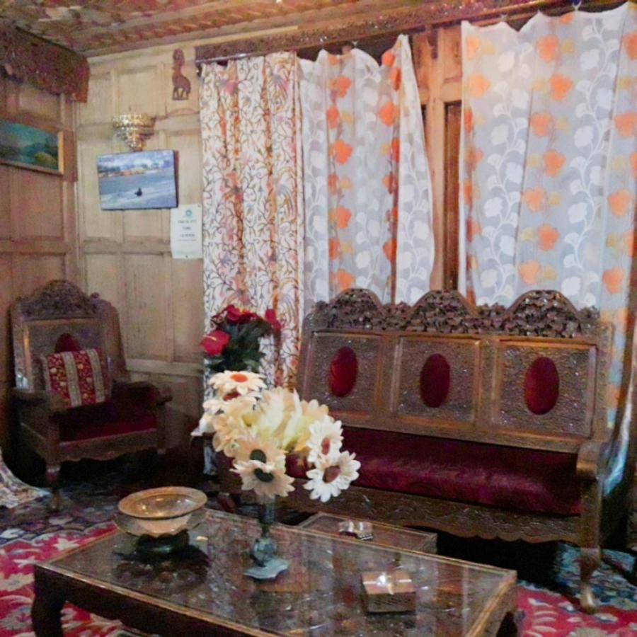 Hotel New Minar Group Of Houseboats Srīnagar Exterior foto