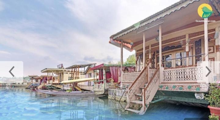 Hotel New Minar Group Of Houseboats Srīnagar Exterior foto